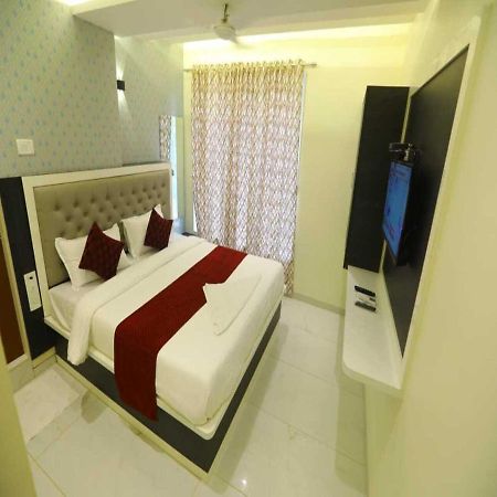 Hotel Sai Siddhi Inn - Midc Industrial Area, Mahape Нави Мумбаи Экстерьер фото